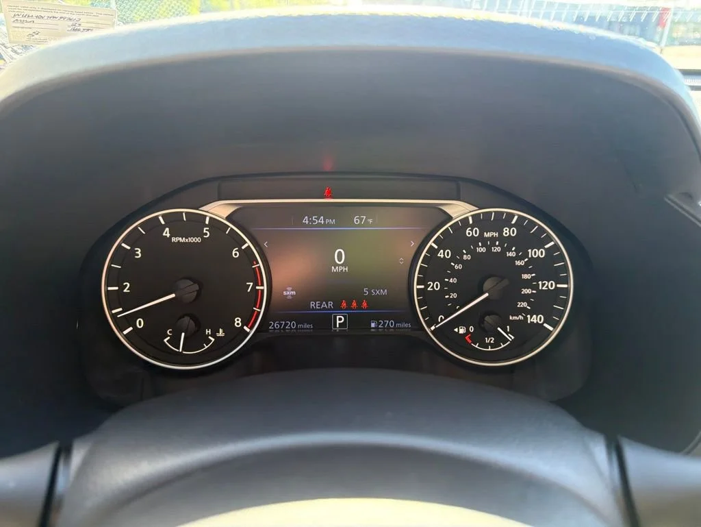Used 2023 White Nissan 2.5 SV image 17