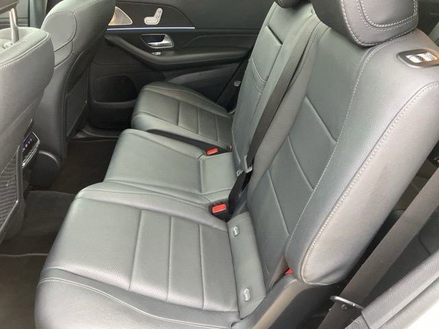 Used 2025 White Mercedes-Benz GLS 450 image 25