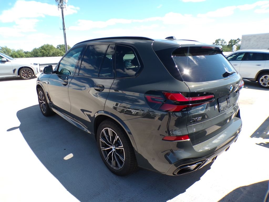 Certified Used 2026 Dravit Grey Metallic BMW xDrive40i image 3