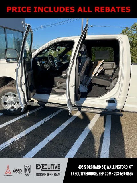 New 2026 Bright White Clear-Coat Exterior Paint RAM Tradesman image 4