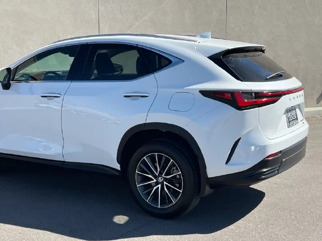 Certified Used 2026 Ultra White Lexus 350 Premium image 7