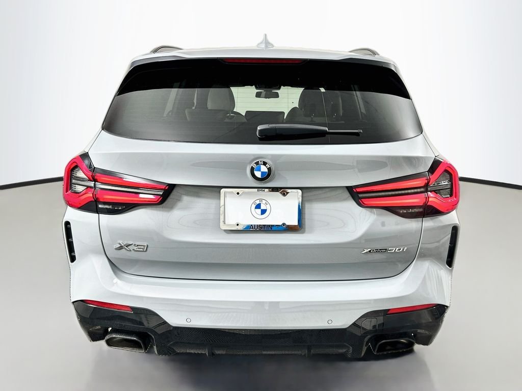 Used 2022 Brooklyn Grey Metallic BMW xDrive30i image 6