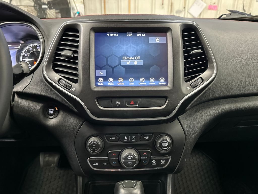 Photo 19