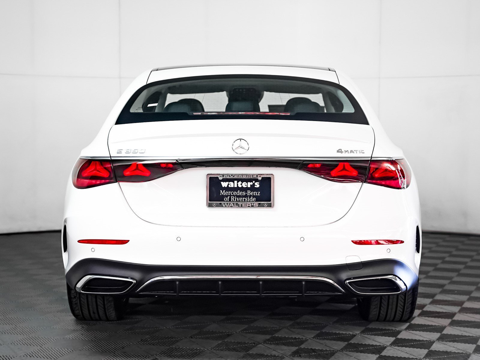 2026 Mercedes-Benz E-Class E350 - Photo 13