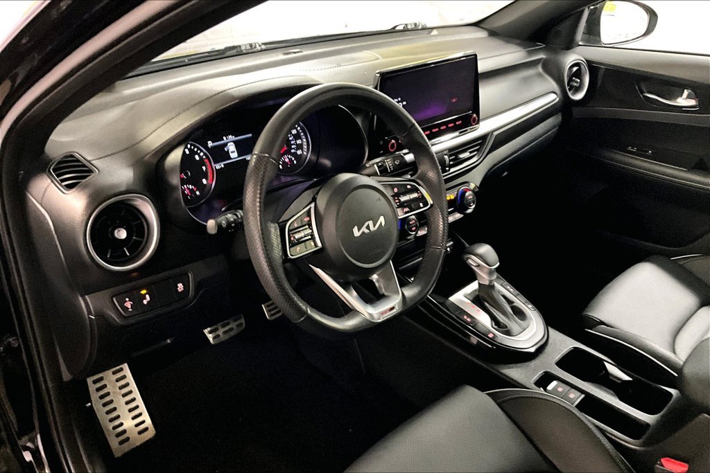 Used 2023 Black Kia GT-Line image 8