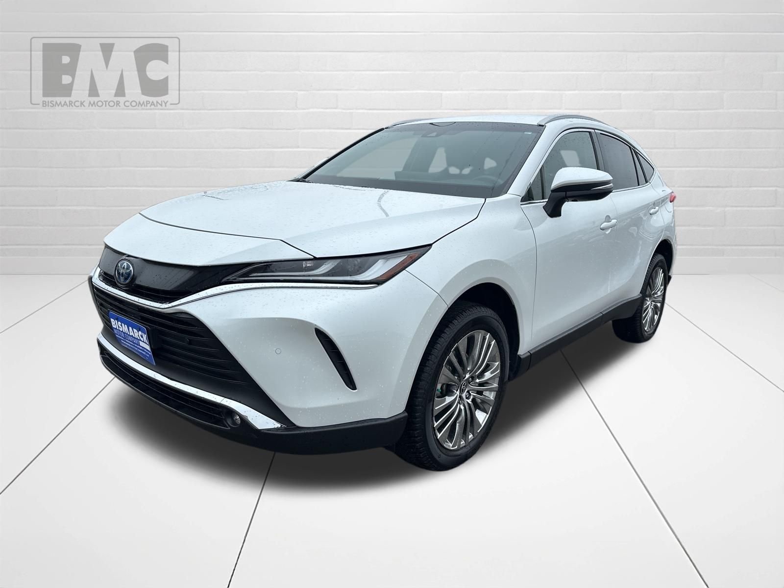 2023 Toyota Venza XLE