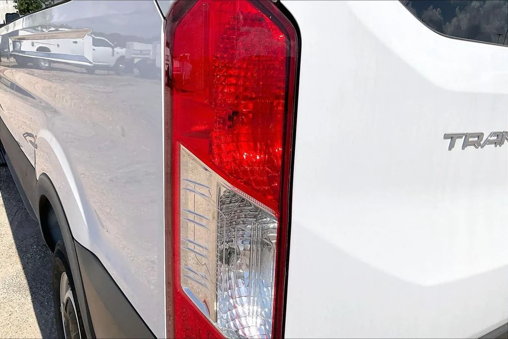 Used 2024 White Ford Base image 12