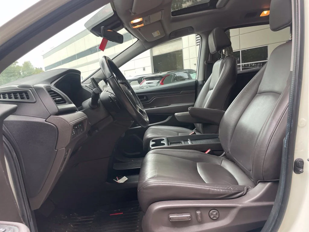 Used 2019  Honda EX-L image 19