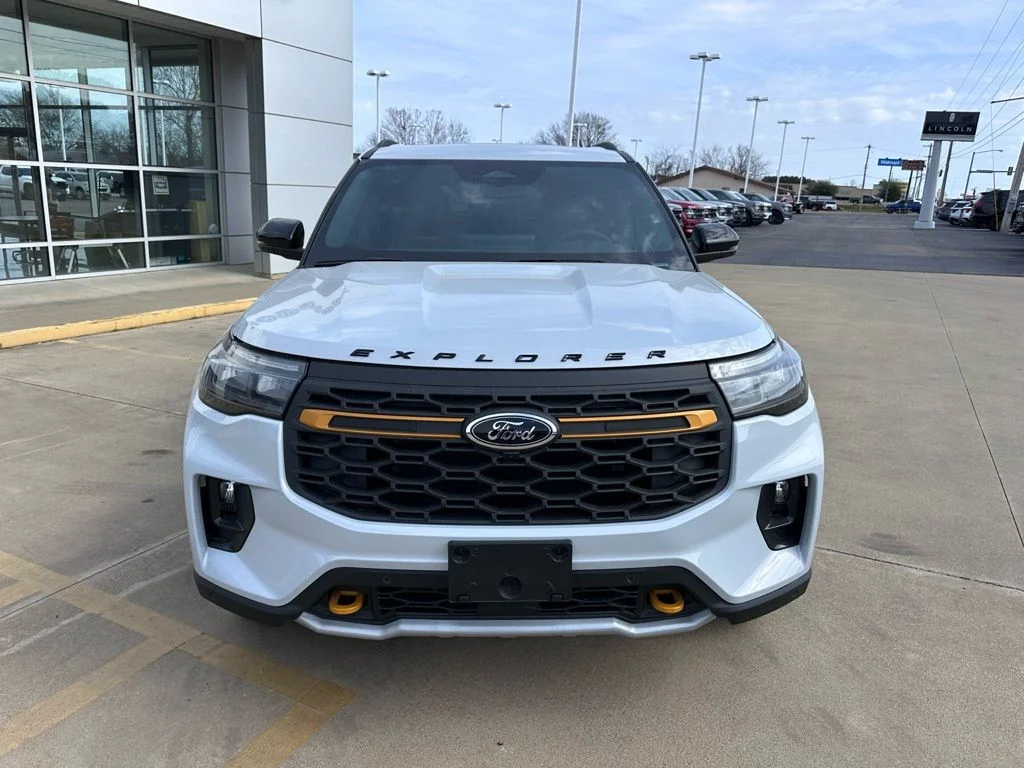 2026 Ford Explorer Tremor - Photo 7