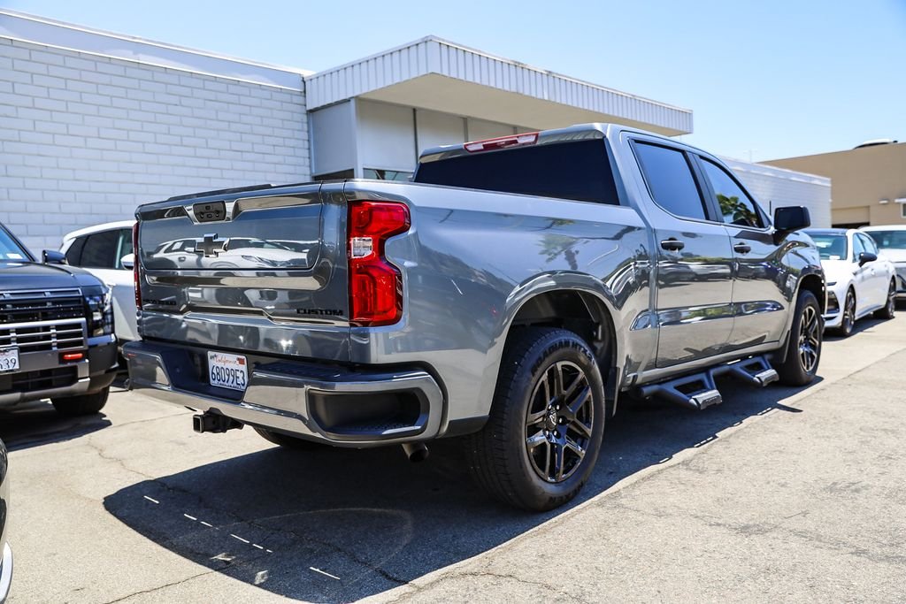 Used 2021 Gray Chevrolet Custom image 6