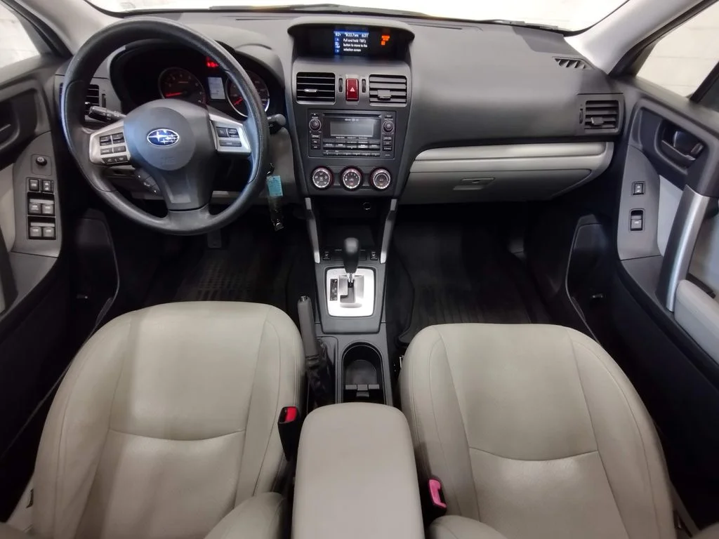 Used 2015 White Subaru 2.5i Premium image 34