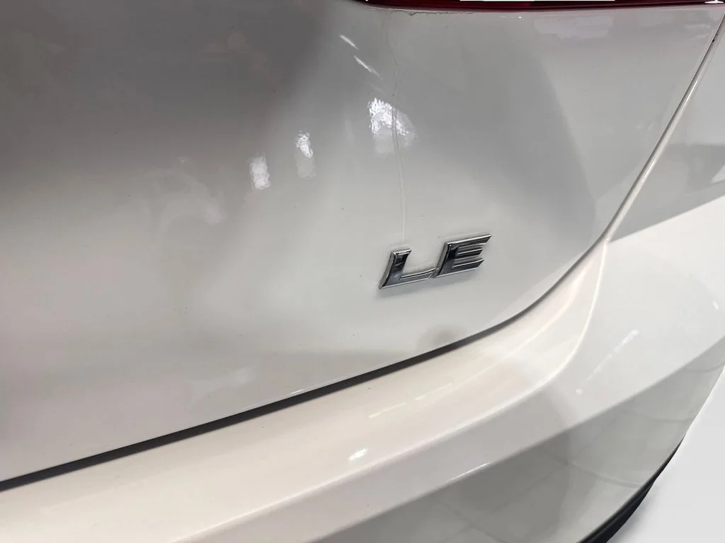 Used 2025 White Toyota LE image 24