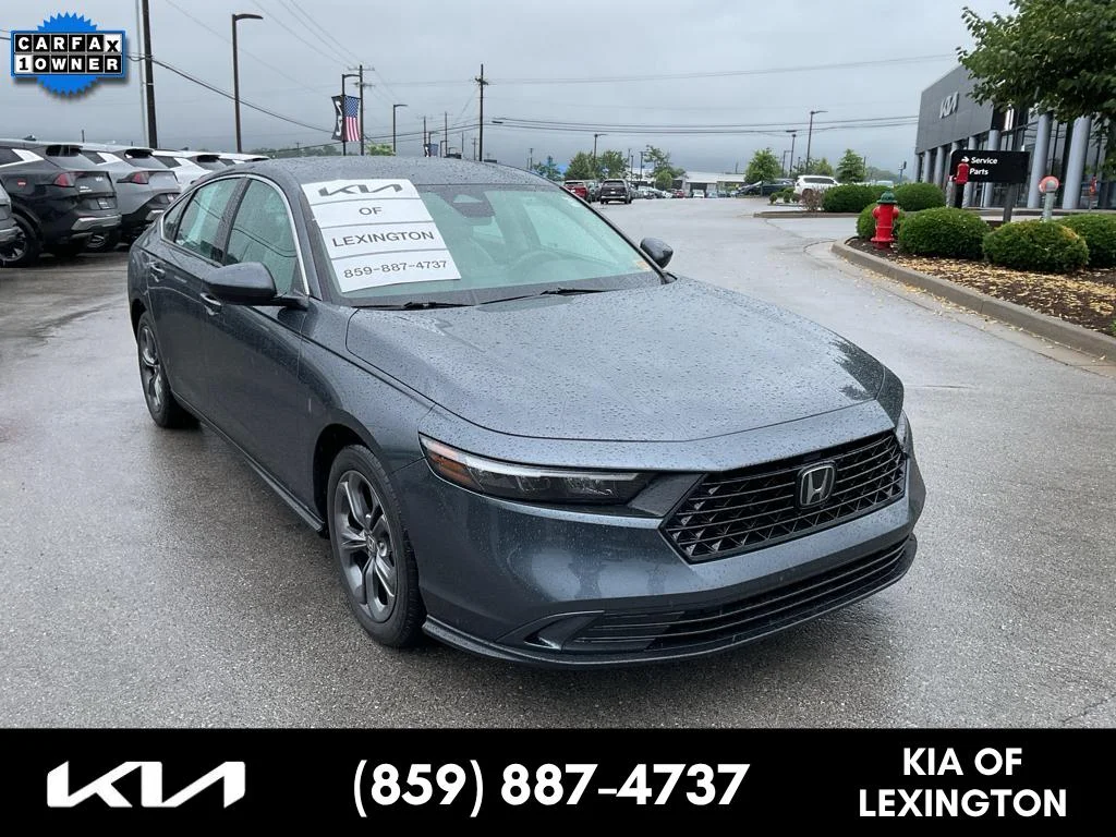 Used 2023 Meteorite Gray Metallic Honda EX image 1