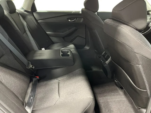 New 2026 Platinum White Pearl Honda LX image 22