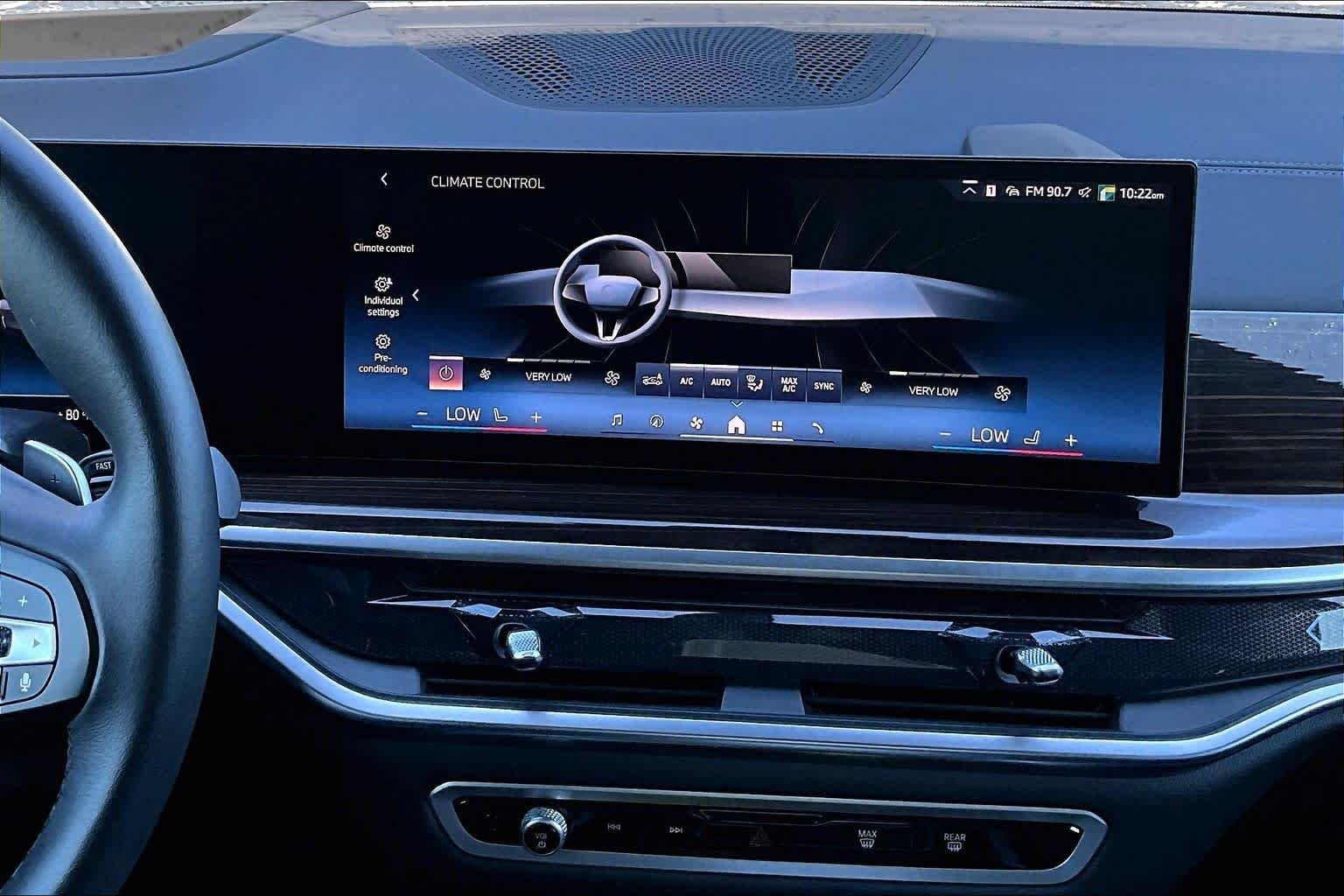 Certified Used 2025 Skyscraper Grey Metallic BMW sDrive40i image 7