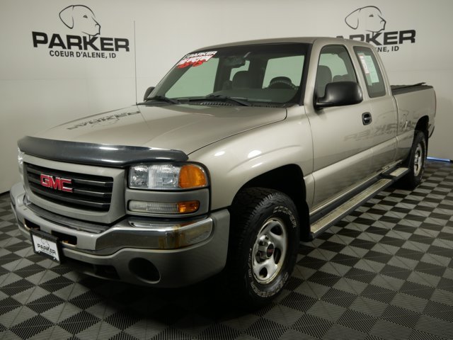 Used 2003 Pewter Metallic GMC  image 1