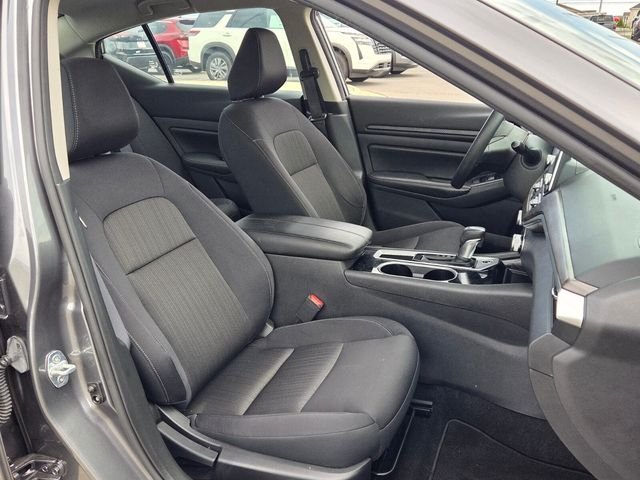 Used 2024 Gray Nissan 2.5 SV image 17