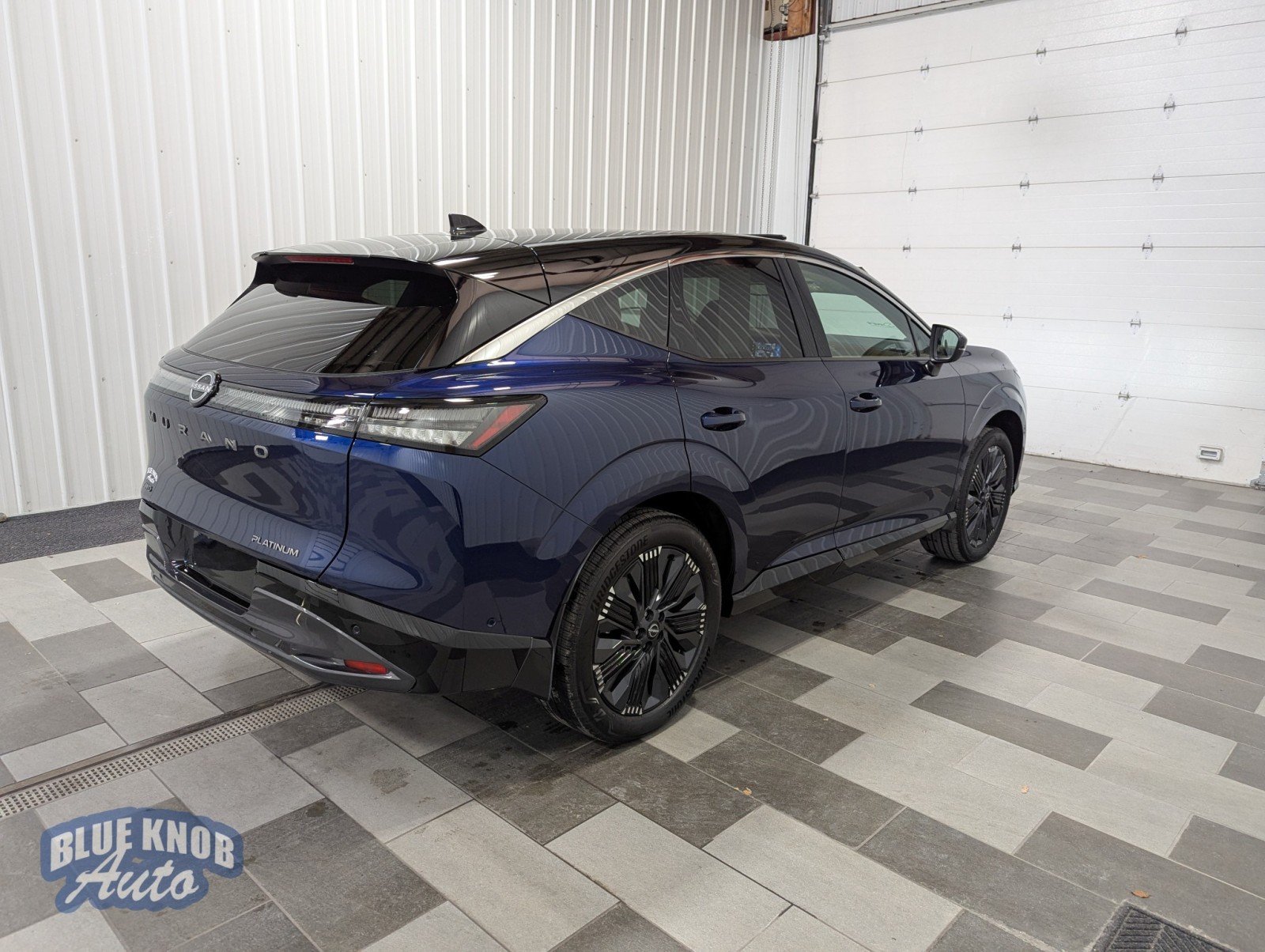 2025 Nissan Murano Platinum photo 4