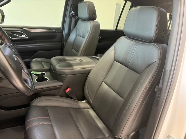 2023 Chevrolet Suburban RST - Photo 12
