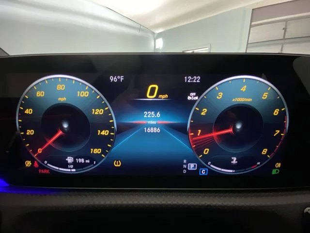 Used 2023  Mercedes-Benz CLA 250 image 15