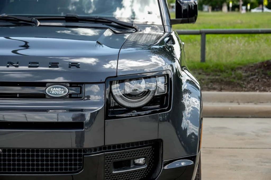 2025 Land Rover Defender V8 - Photo 58