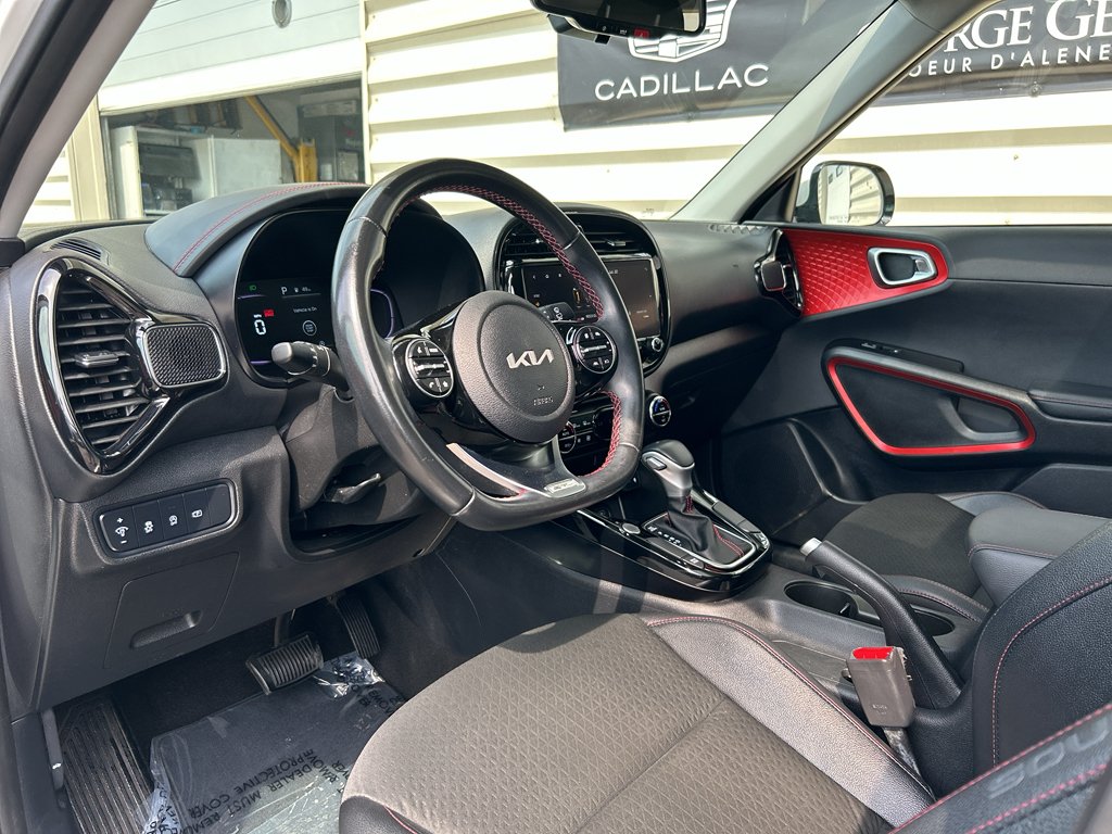 Used 2023 Snow White Pearl Kia GT-Line image 10
