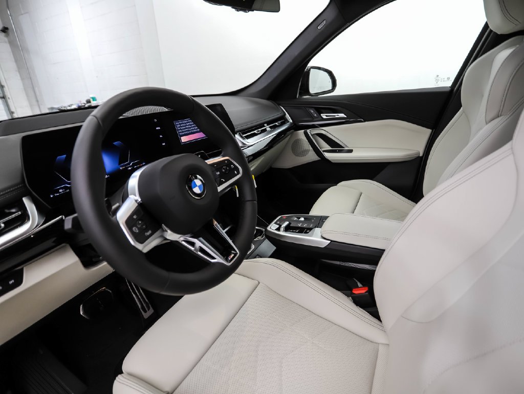 New 2027 Silver Metallic BMW xDrive28i image 10