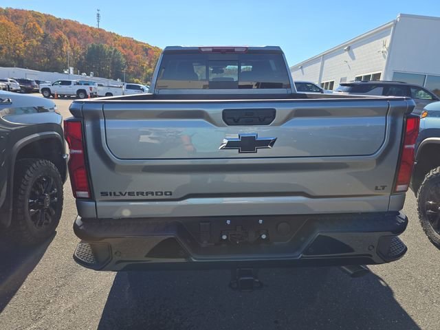 2026 Chevrolet Silverado 2500HD LT photo 3