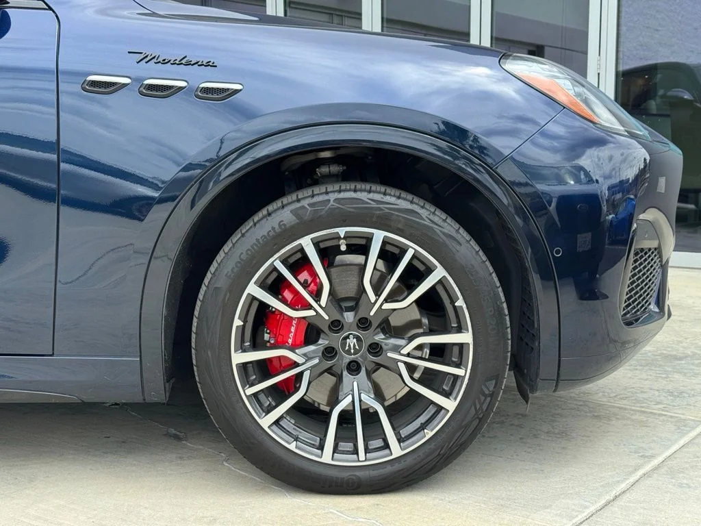 Certified Used 2023 Blu Nobile Tri-Coat Maserati Modena image 9
