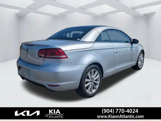 Used 2014 Silver Volkswagen Komfort Edition image 3