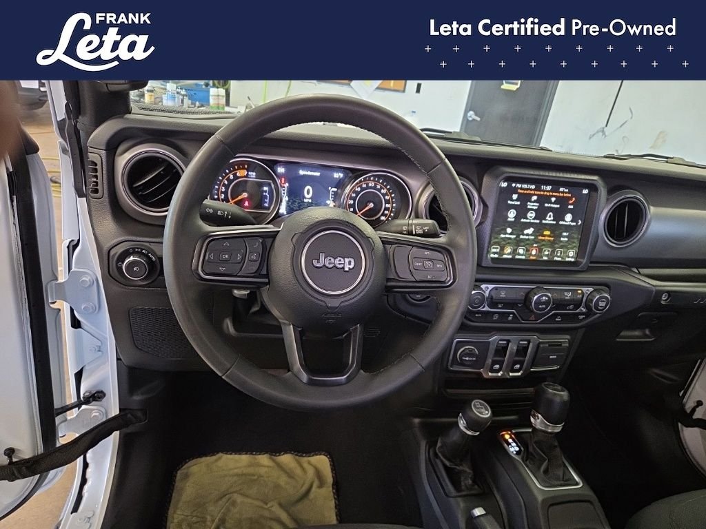 Used 2023 Bright White Clearcoat Jeep  image 17