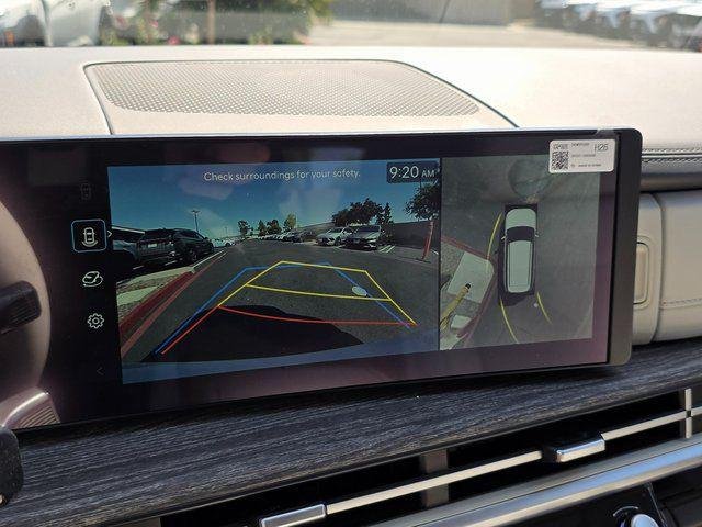 2025 Hyundai Santa Fe Limited - Photo 31