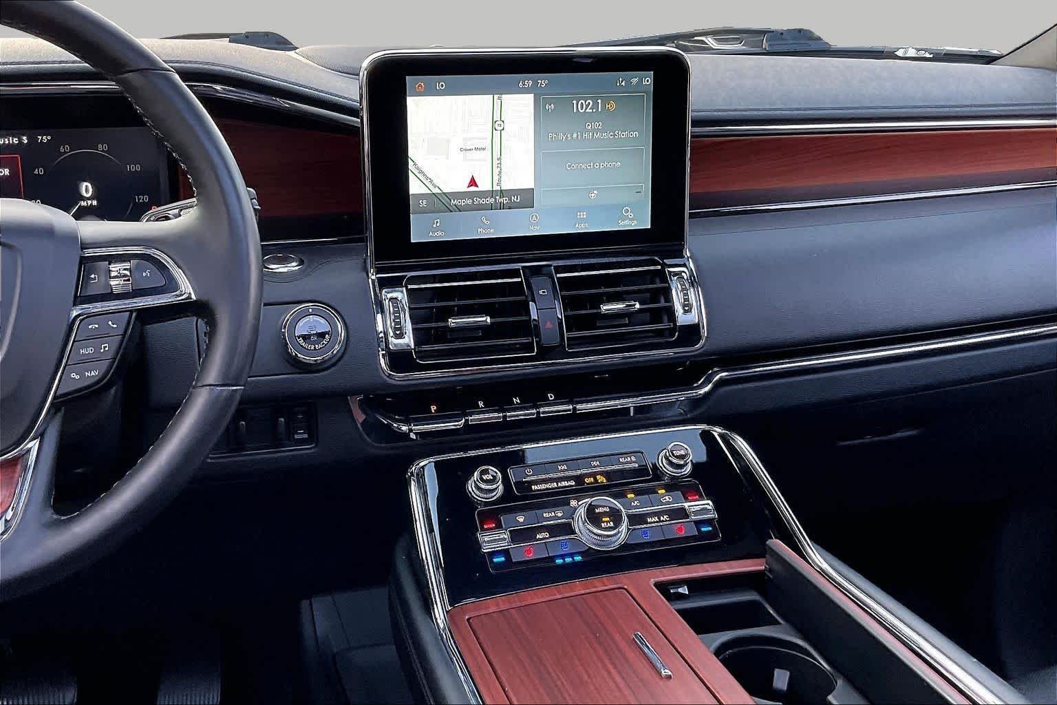 Pre-Owned 2021 Lincoln Navigator L Reserve