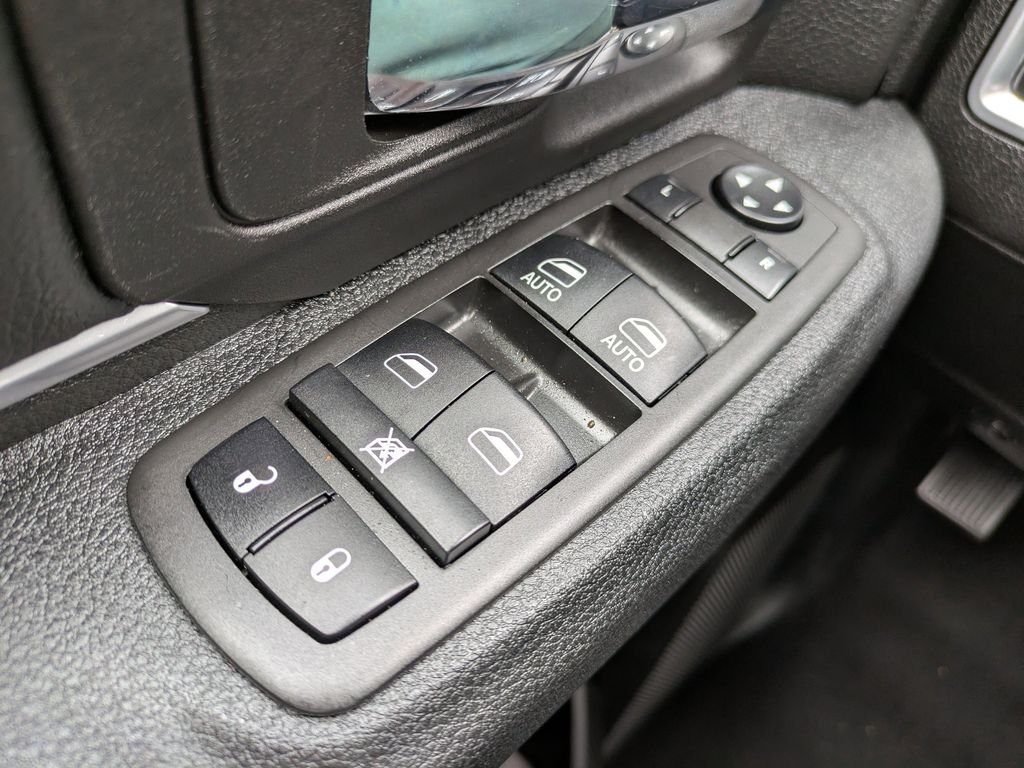 2024 RAM Ram 1500 Classic Warlock - Photo 23