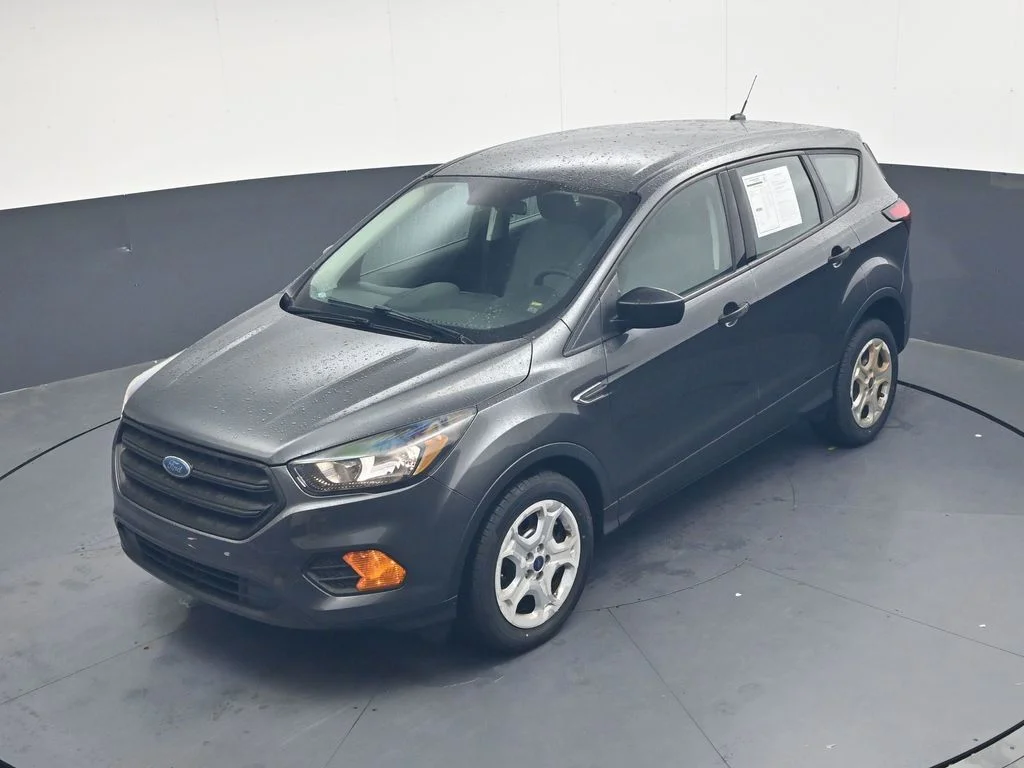 Used 2019 Gray Ford S image 38