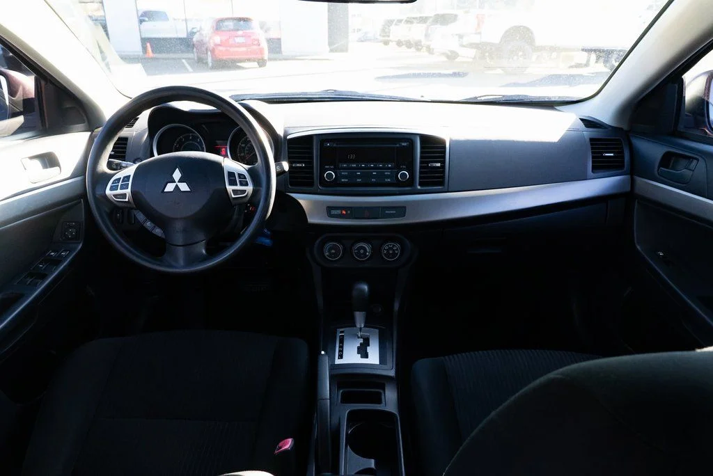Used 2014 Silver Mitsubishi ES image 7