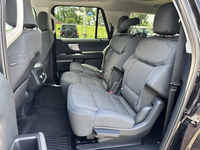 2025 Ford Expedition MAX Active - Photo 16