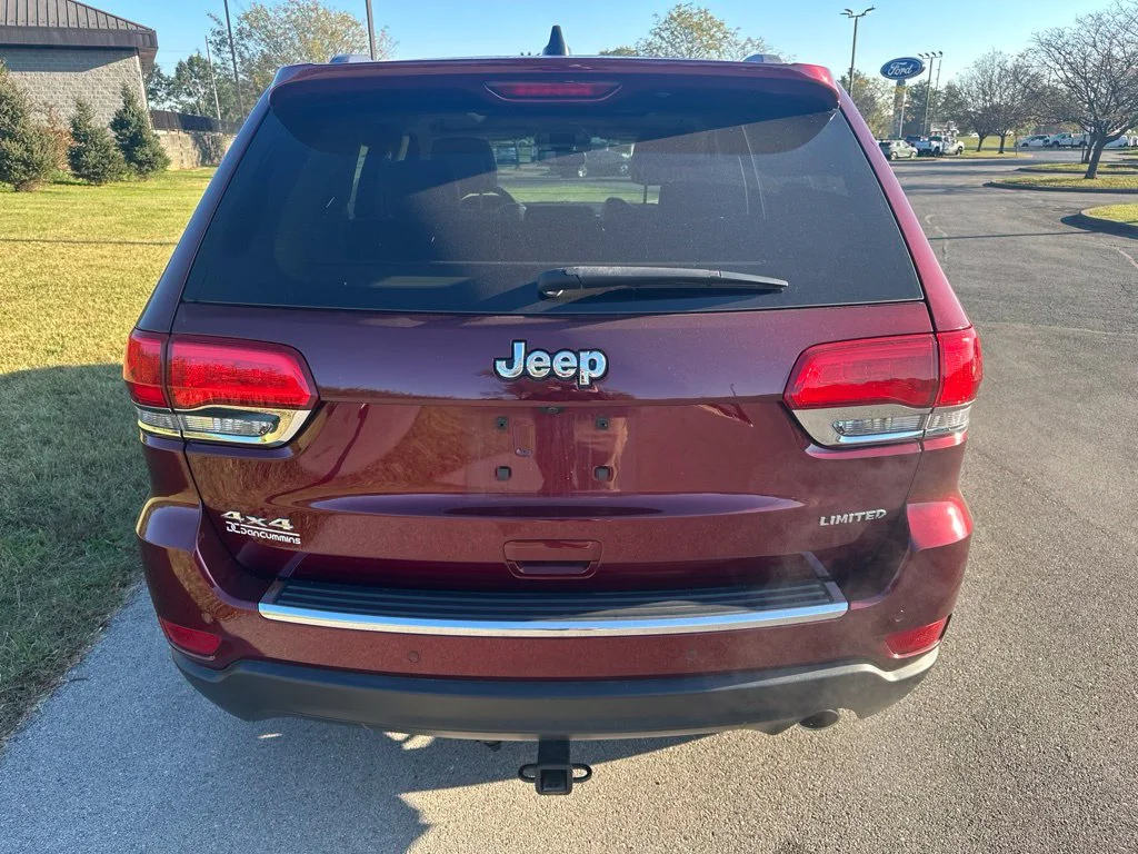 Used 2017 Velvet Jeep Limited image 6