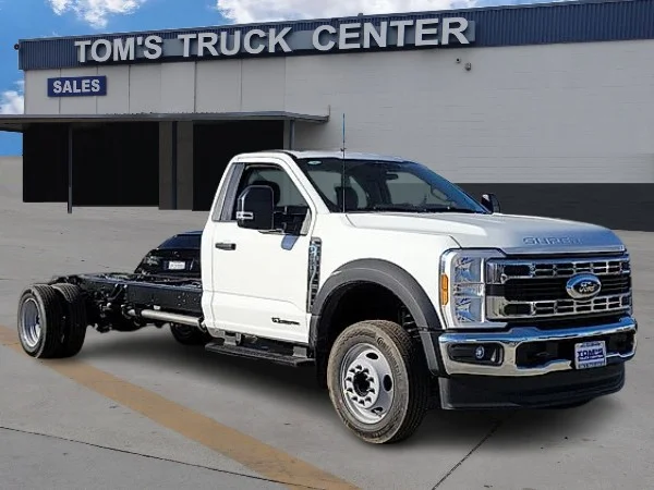 2026 Ford F-550 Super Duty Chassis Cab