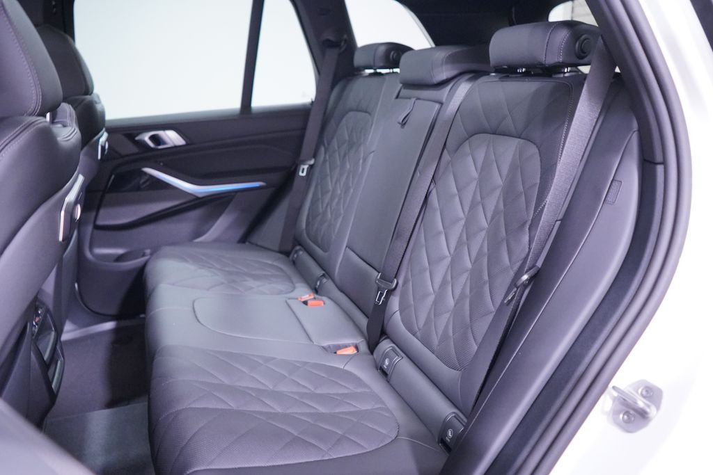 New 2026 Alpine White BMW xDrive50e image 8