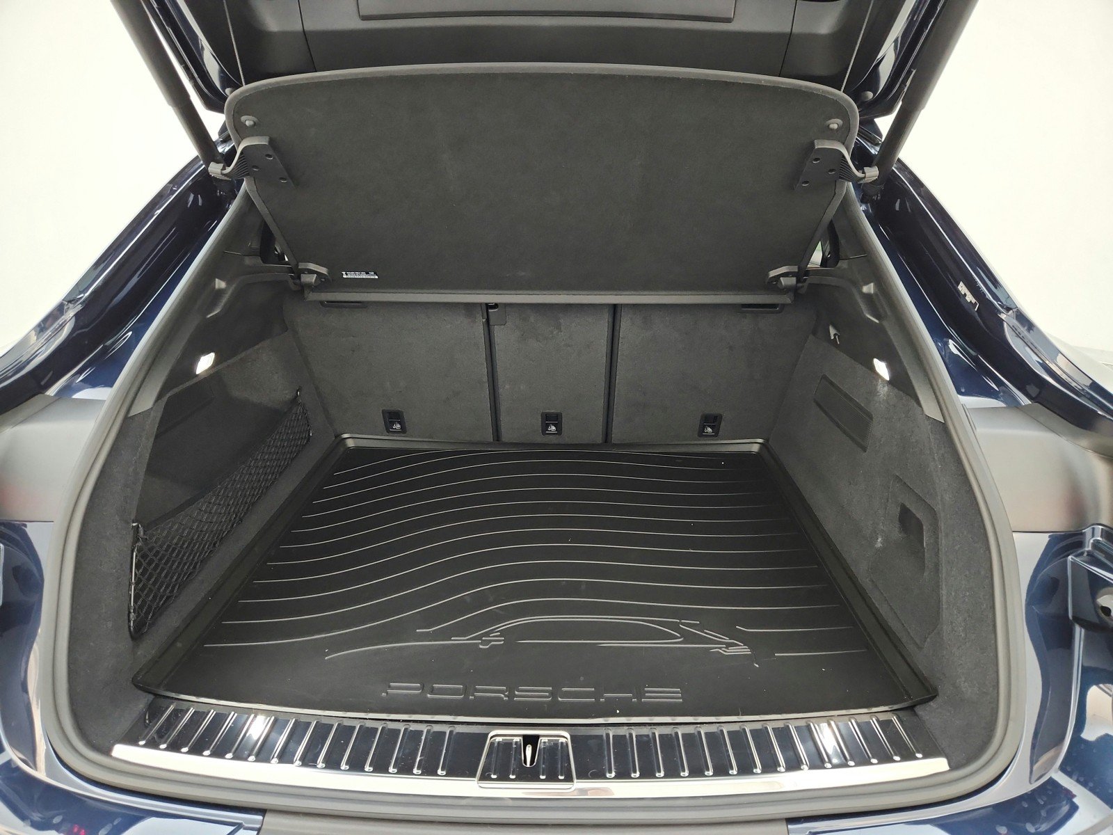 Used 2024 Algarve Blue Metallic Porsche  image 31