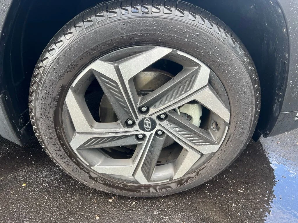 Certified Used 2024 Gray Hyundai SEL image 8