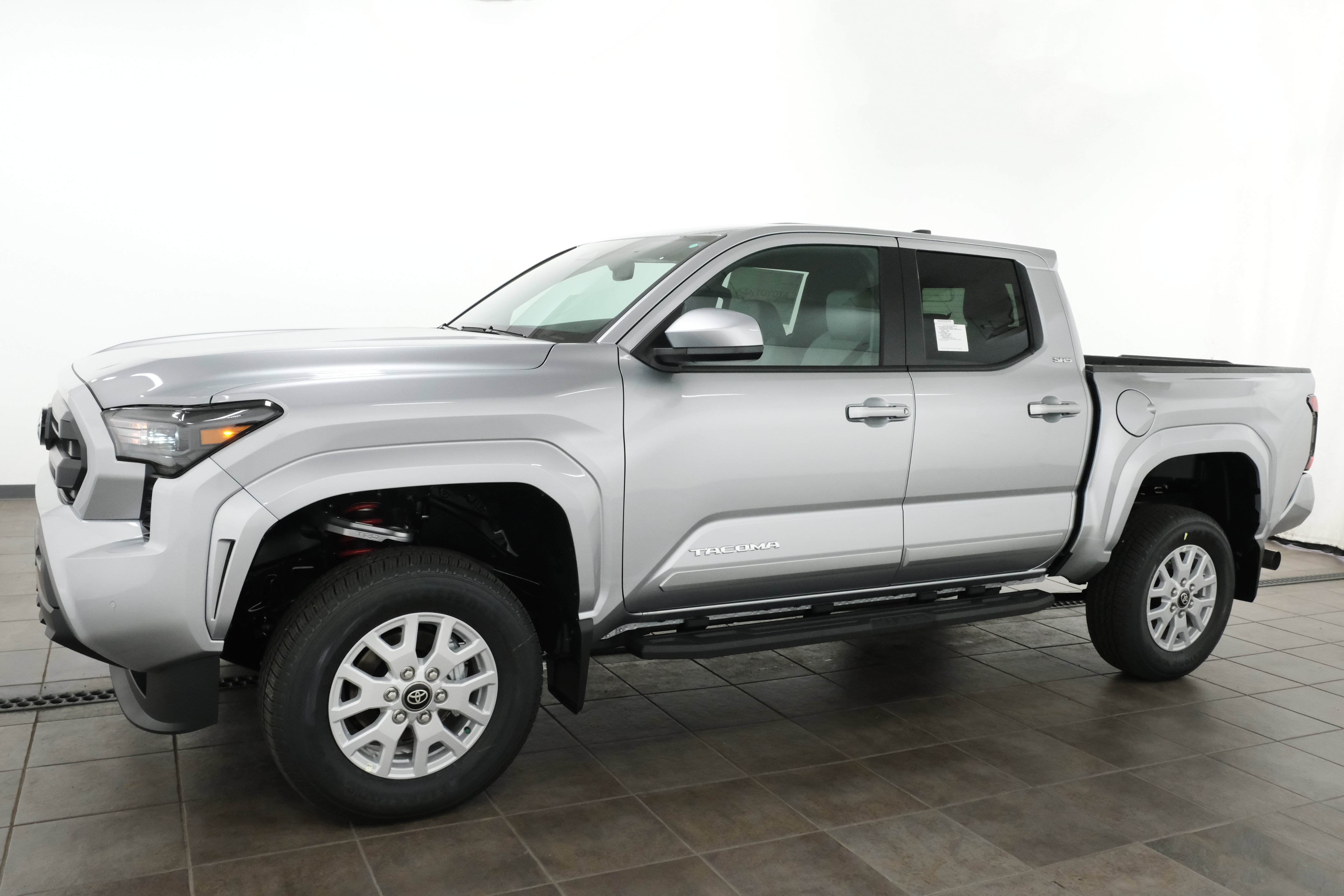 New 2026 Celestial Silver Metallic Toyota  SR5 image 3
