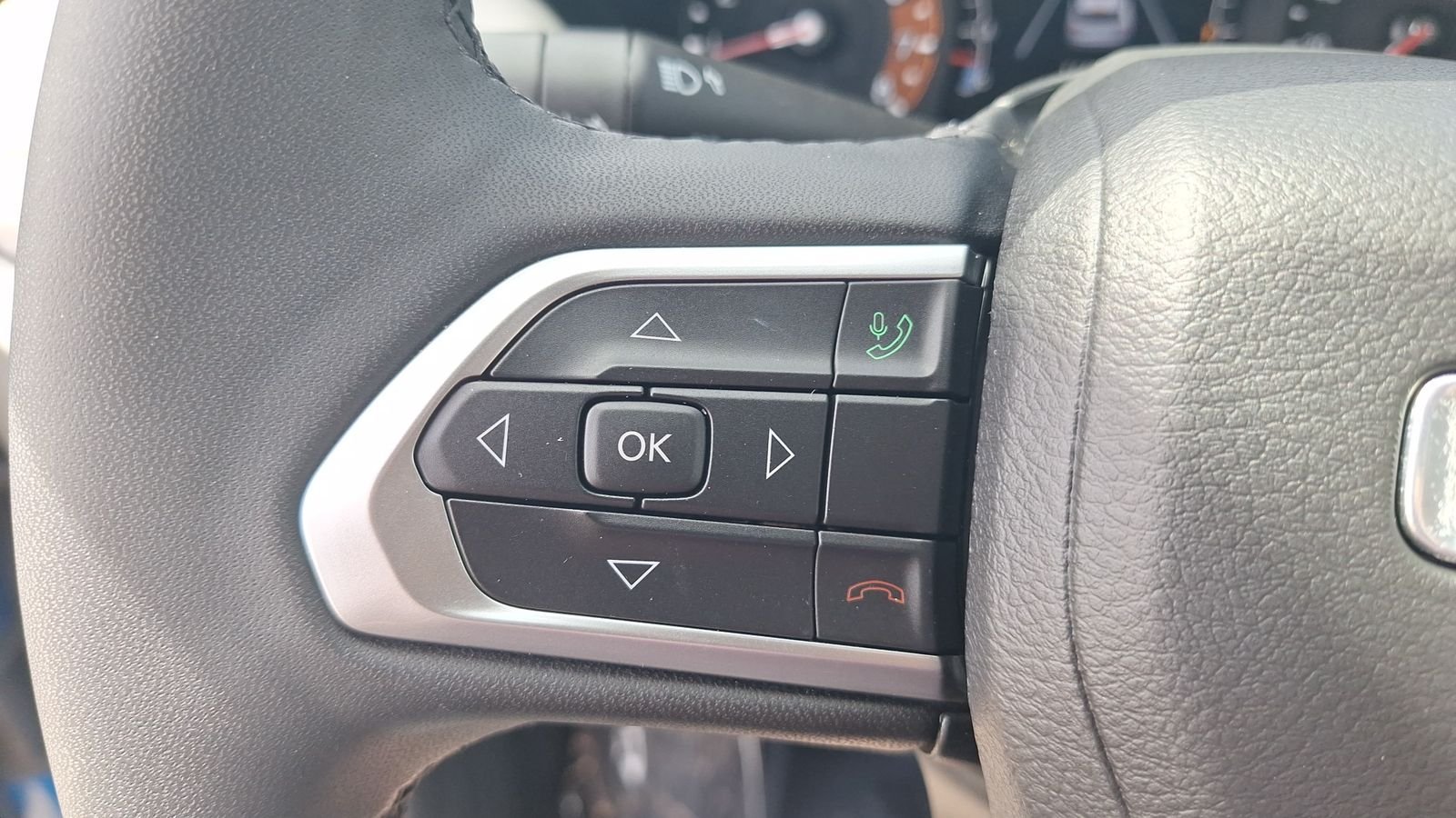 Used 2024 Blue Jeep Limited image 21