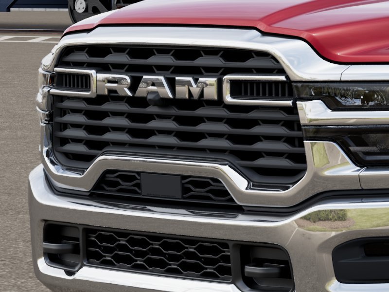 New 2026 Molten Red Pearl-Coat Exterior Paint RAM TRADESMAN image 7