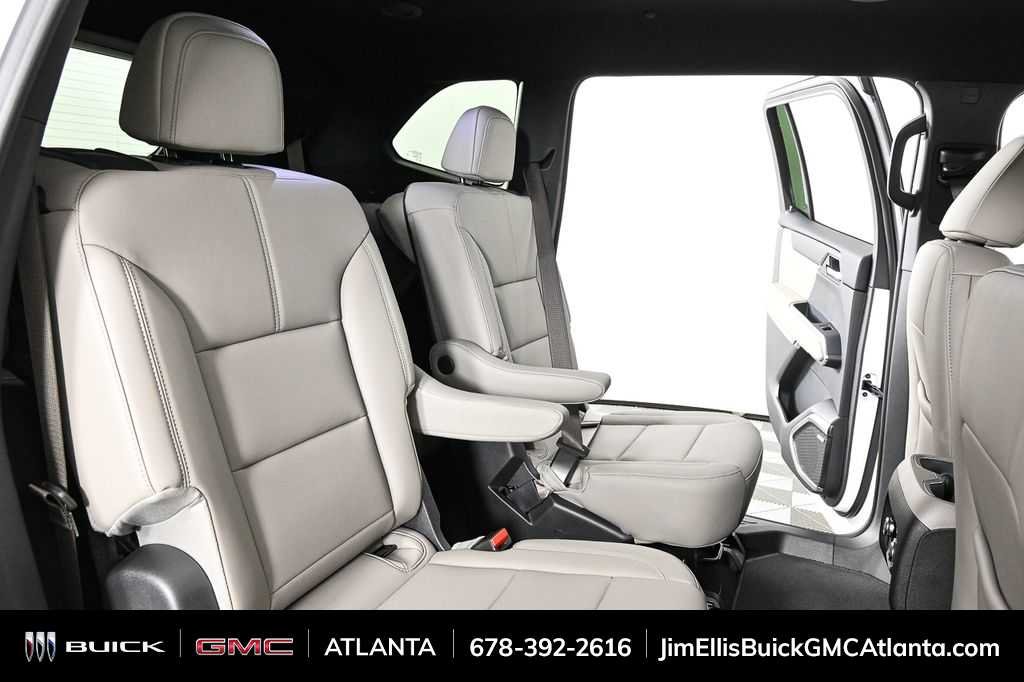 New 2026 Summit White GMC Elevation image 22