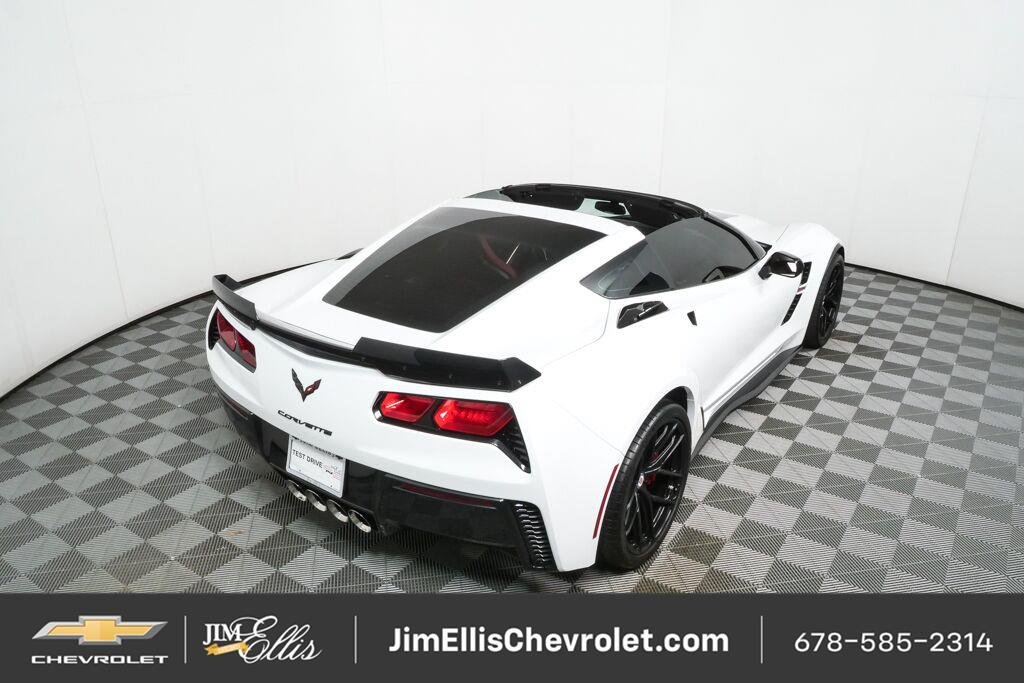 Used 2018 ARCTIC WHITE Chevrolet Grand Sport 2LT image 23