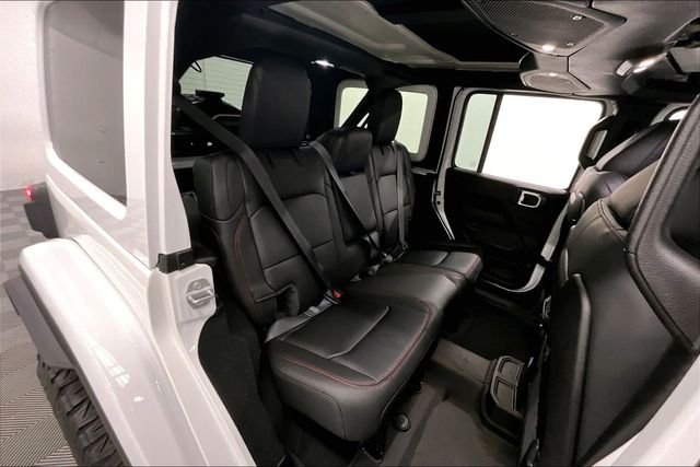 Used 2026 Bright White Clearcoat Jeep Rubicon X image 23