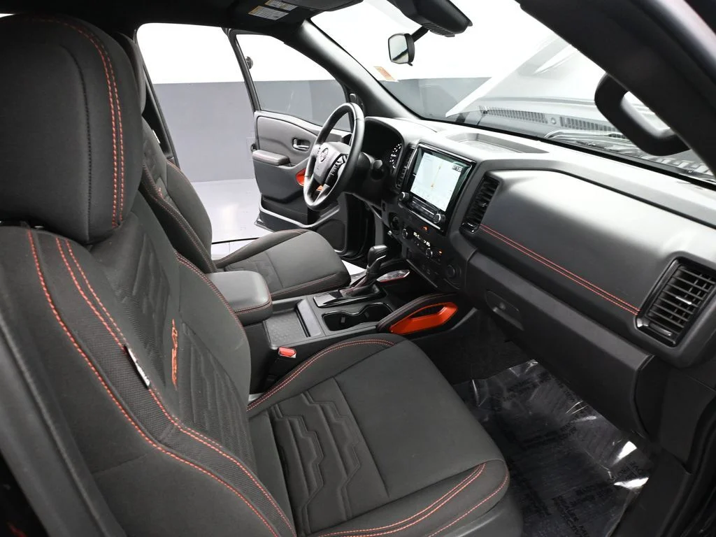 Used 2023 Black Nissan PRO-4X image 45