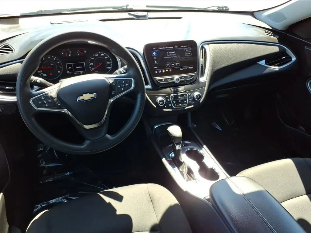 Used 2024 Blue Chevrolet LT image 24